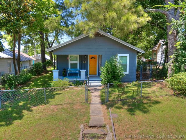 306 N Grant Avenue, Sand Springs, OK 74063