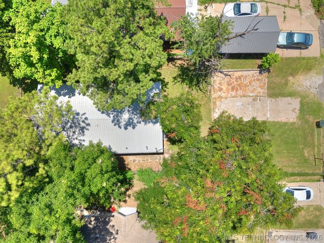 306 N Grant Avenue, Sand Springs, OK 74063