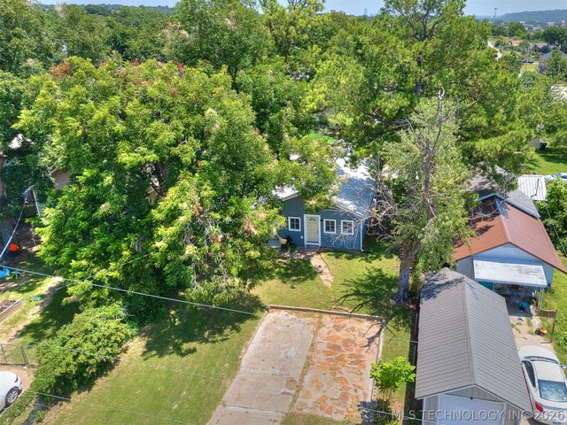 306 N Grant Avenue, Sand Springs, OK 74063