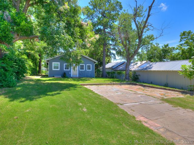 306 N Grant Avenue, Sand Springs, OK 74063
