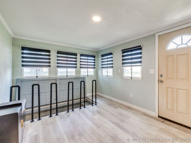 306 N Grant Avenue, Sand Springs, OK 74063