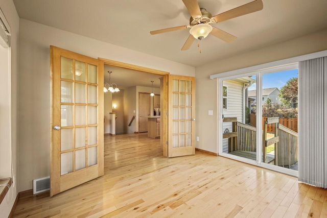 7 Half Moon Court, Madison, WI 53718