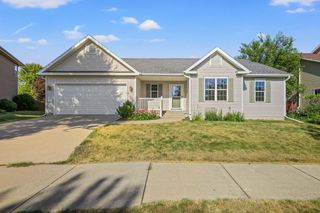 7 Half Moon Court, Madison, WI 53718
