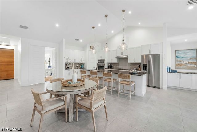18355 Fairmont DR, Naples, FL 34114