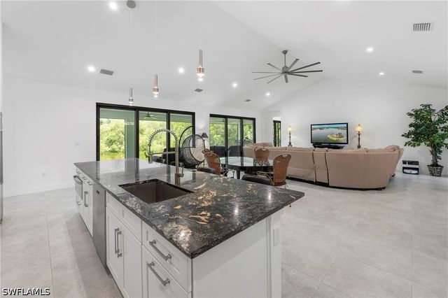 18355 Fairmont DR, Naples, FL 34114