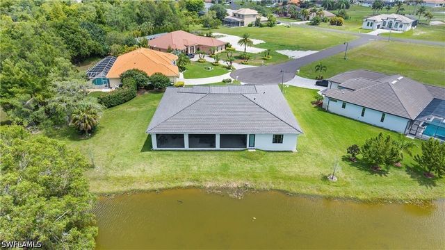 18355 Fairmont DR, Naples, FL 34114