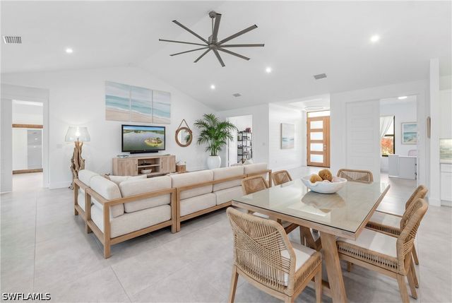 18355 Fairmont DR, Naples, FL 34114