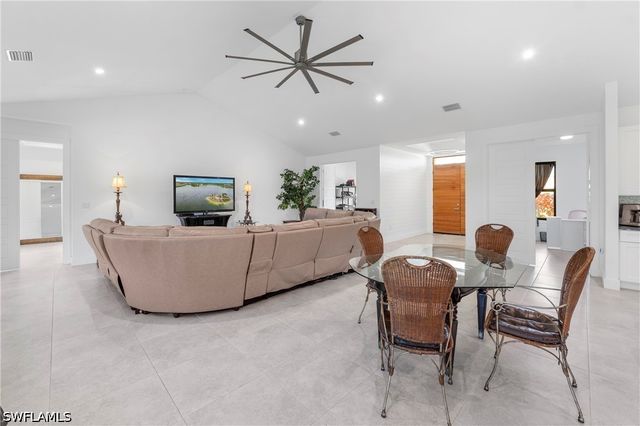 18355 Fairmont DR, Naples, FL 34114