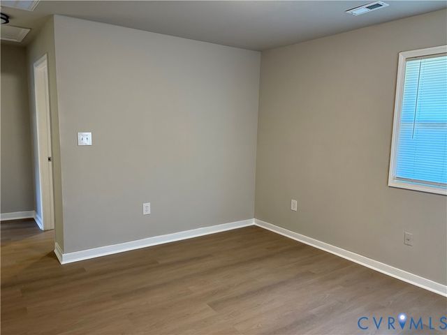 174 McKeever St, Petersburg, VA 23803