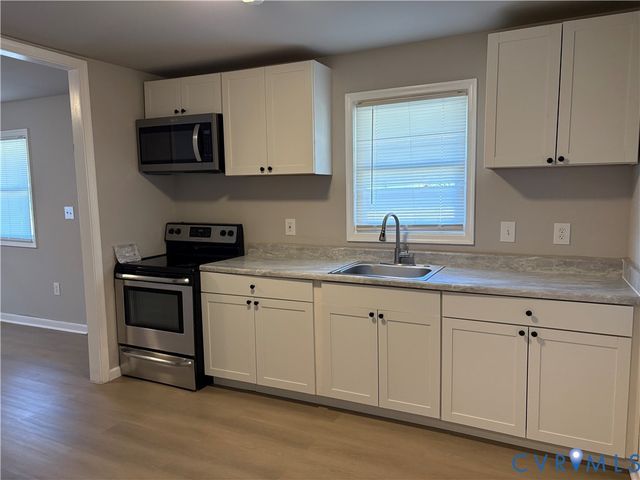 174 McKeever St, Petersburg, VA 23803