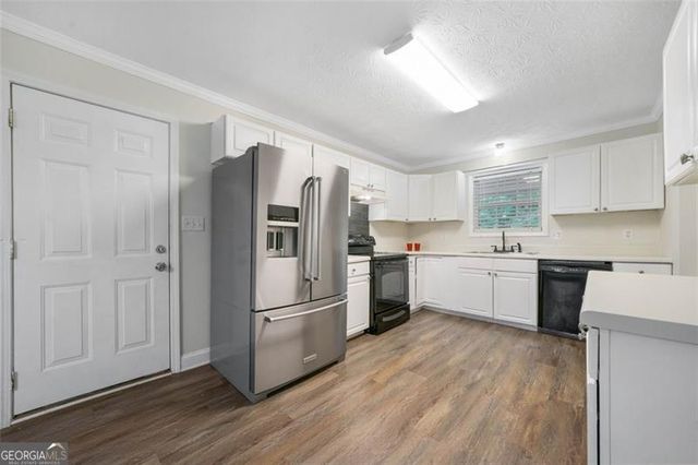 3235 Harms Way, Snellville, GA 30039