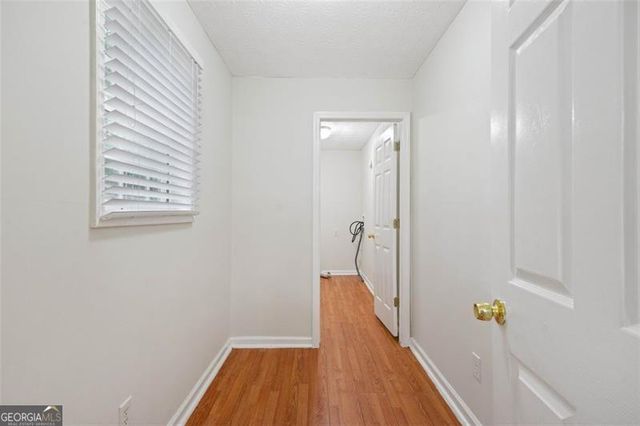 3235 Harms Way, Snellville, GA 30039