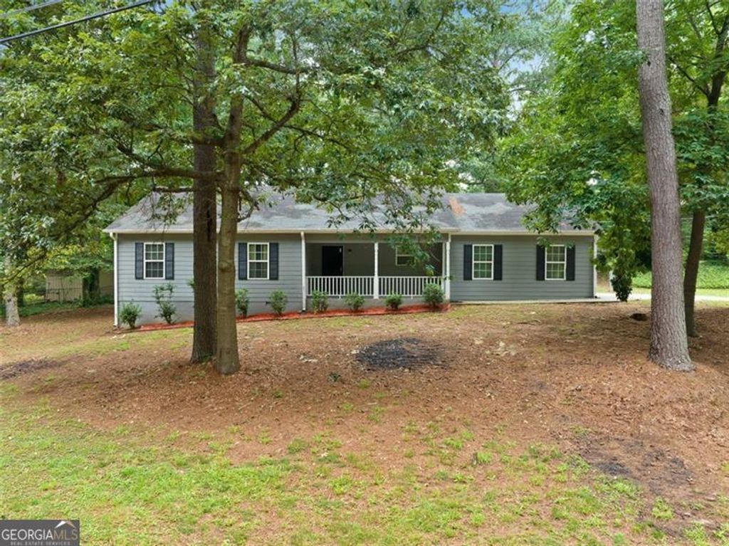 3235 Harms Way, Snellville, GA 30039