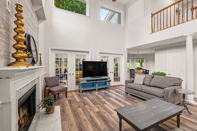 5250 Rustic Way, Old Hickory, TN 37138