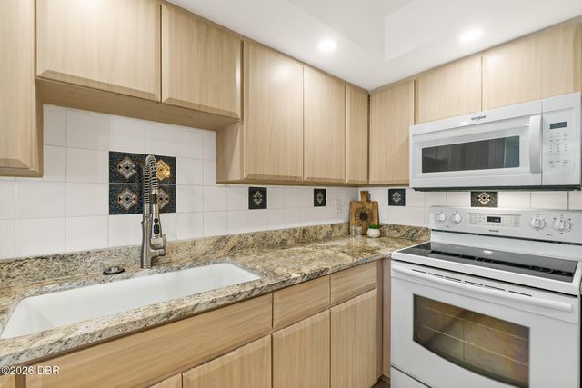 3047 S Atlantic Ave Apt 1002, Daytona Beach Shores, FL 32118