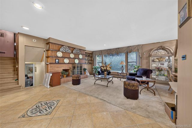 445 Nassau Boulevard, West Hempstead, NY 11552