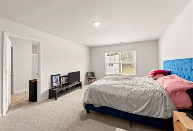 2712 Serena Way, Atlanta, GA 30331