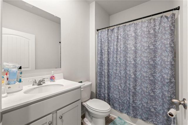 2712 Serena Way, Atlanta, GA 30331