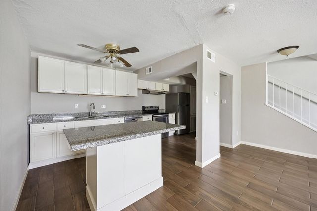 768 Memorial Mews Street 1, Houston, TX 77079