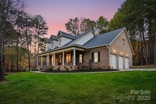 175 Magnolia Farms Lane, Mooresville, NC 28117