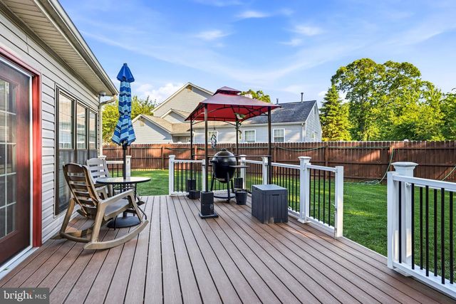 34 ABERDEEN DR, Sicklerville, NJ 08081