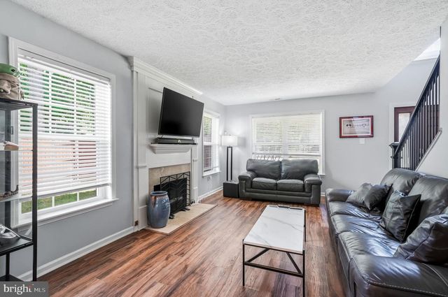 34 ABERDEEN DR, Sicklerville, NJ 08081
