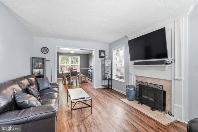 34 ABERDEEN DR, Sicklerville, NJ 08081
