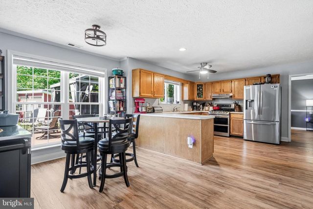 34 ABERDEEN DR, Sicklerville, NJ 08081