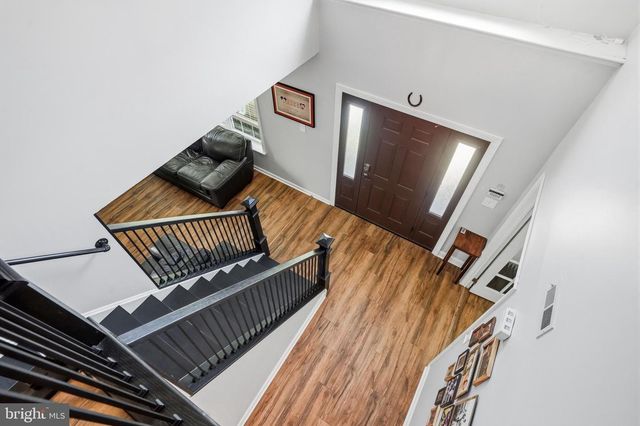 34 ABERDEEN DR, Sicklerville, NJ 08081