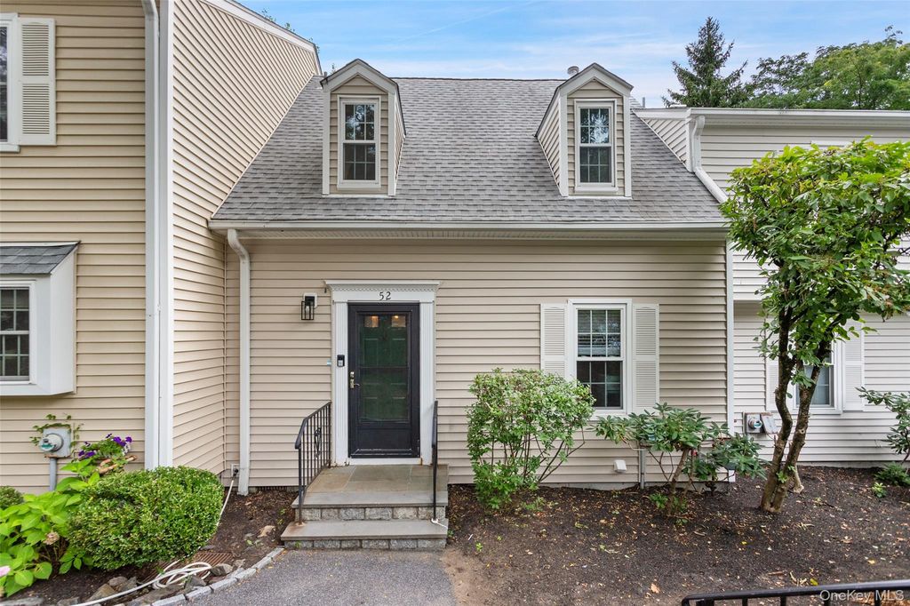 52 Carrollwood Drive, Tarrytown, NY 10591