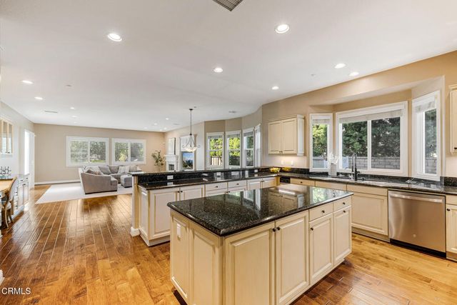 2461 Woodcreek Road, Camarillo, CA 93012