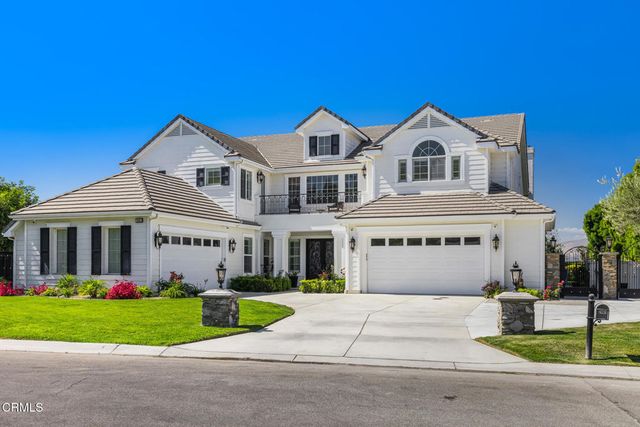 2461 Woodcreek Road, Camarillo, CA 93012