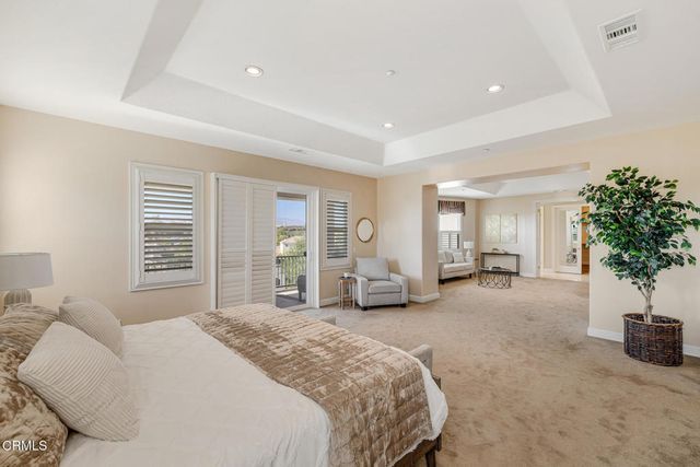 2461 Woodcreek Road, Camarillo, CA 93012