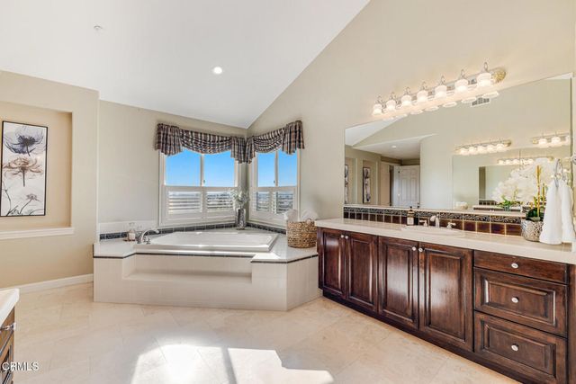 2461 Woodcreek Road, Camarillo, CA 93012
