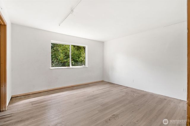 6037 NE Whale Dancer Court NE, Suquamish, WA 98392