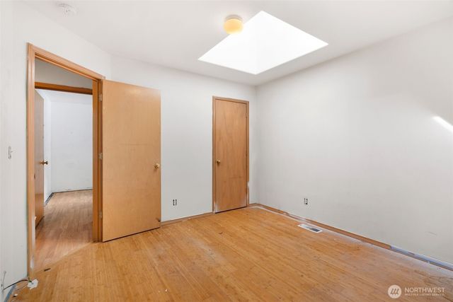 6037 NE Whale Dancer Court NE, Suquamish, WA 98392
