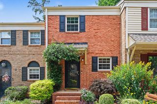 6561 New Market Way, Raleigh, NC 27615