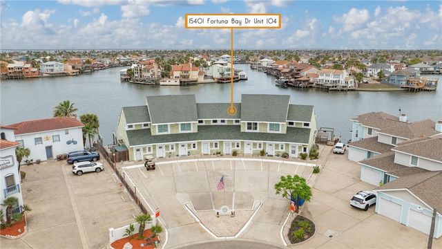 15401 FORTUNA BAY Dr 104, Corpus Christi, TX 78418