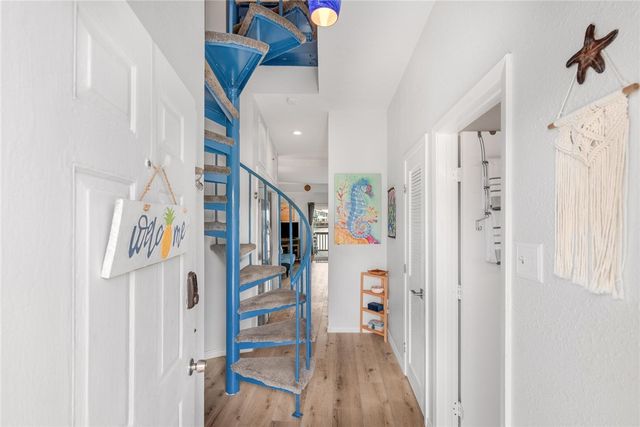 15401 FORTUNA BAY Dr 104, Corpus Christi, TX 78418