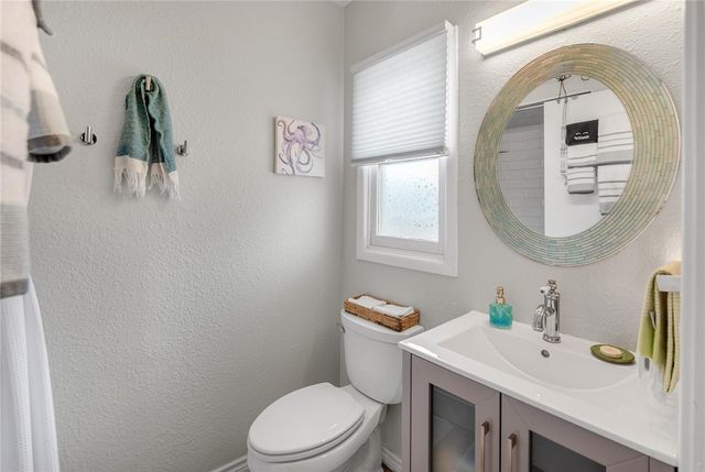 15401 FORTUNA BAY Dr 104, Corpus Christi, TX 78418