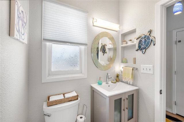 15401 FORTUNA BAY Dr 104, Corpus Christi, TX 78418