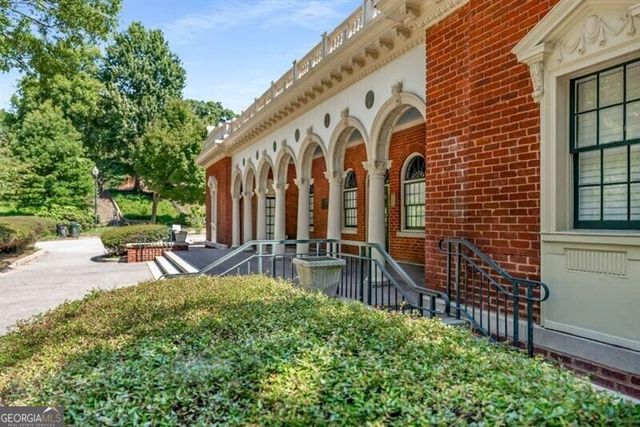 1055 Piedmont Avenue NE 207, Atlanta, GA 30309