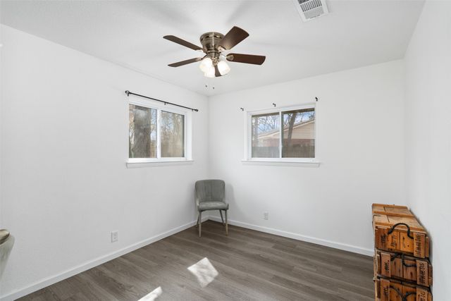 1819 W Cedar Elm Drive, Arlington, TX 76012