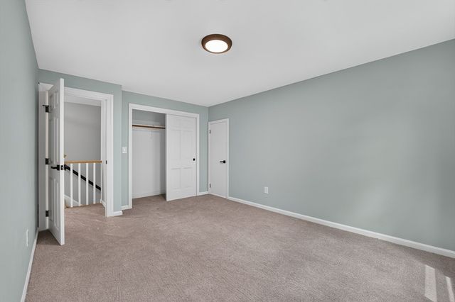 128 Providence Rd, Grafton, MA 01519