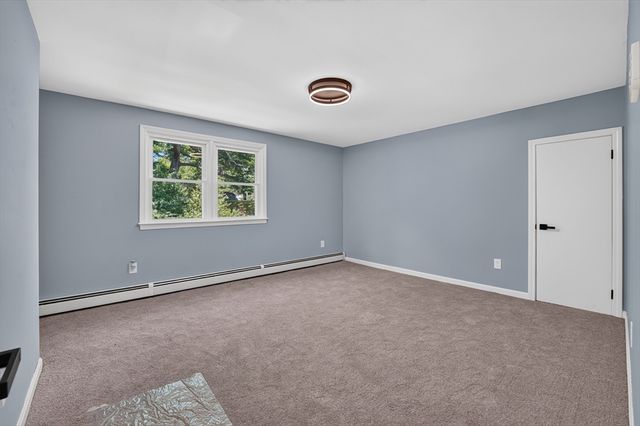 128 Providence Rd, Grafton, MA 01519