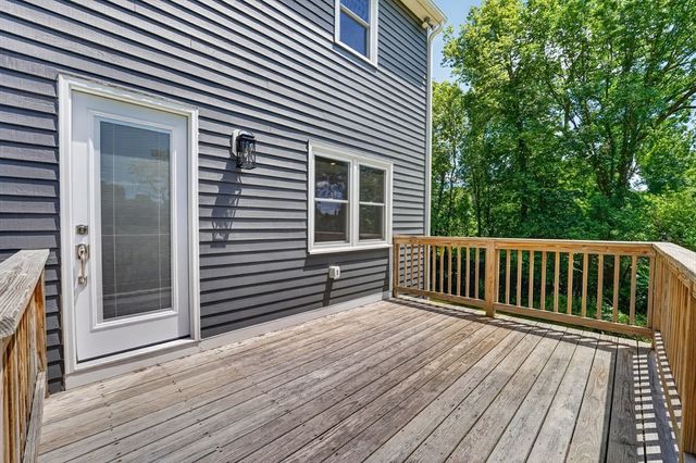 128 Providence Rd, Grafton, MA 01519