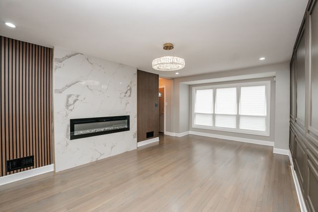 8314 S Calumet Avenue, Chicago, IL 60619