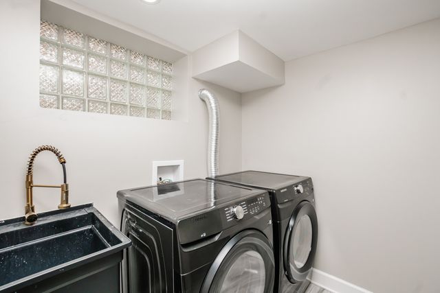 8314 S Calumet Avenue, Chicago, IL 60619