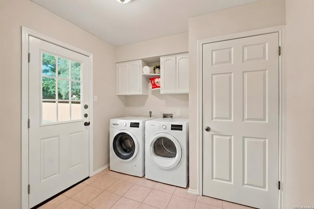 2927 Albin, San Antonio, TX 78209