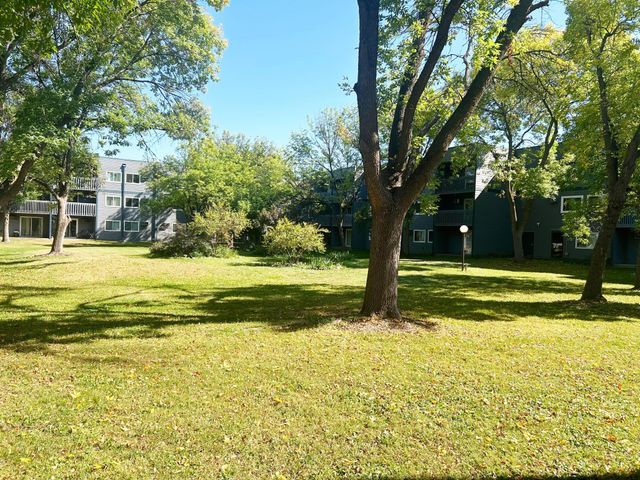 2930 Blaisdell Avenue 128, Minneapolis, MN 55408